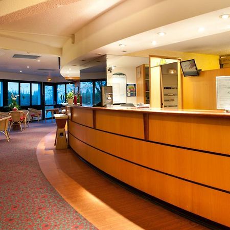 Egg Hotel Gonesse Zewnętrze zdjęcie