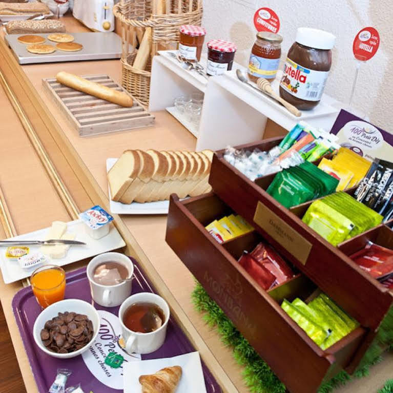 Egg Hotel Gonesse Zewnętrze zdjęcie